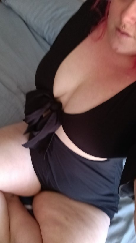 Nahá fotka uniklých OnlyFans od Clover