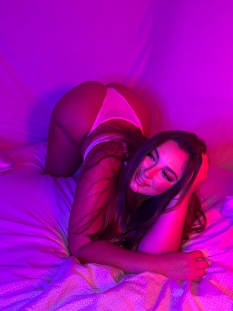 Leah OnlyFans