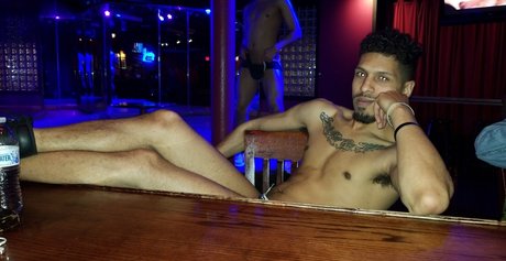 Alaston vuotanut OnlyFans-kuva Prince Rico Suave