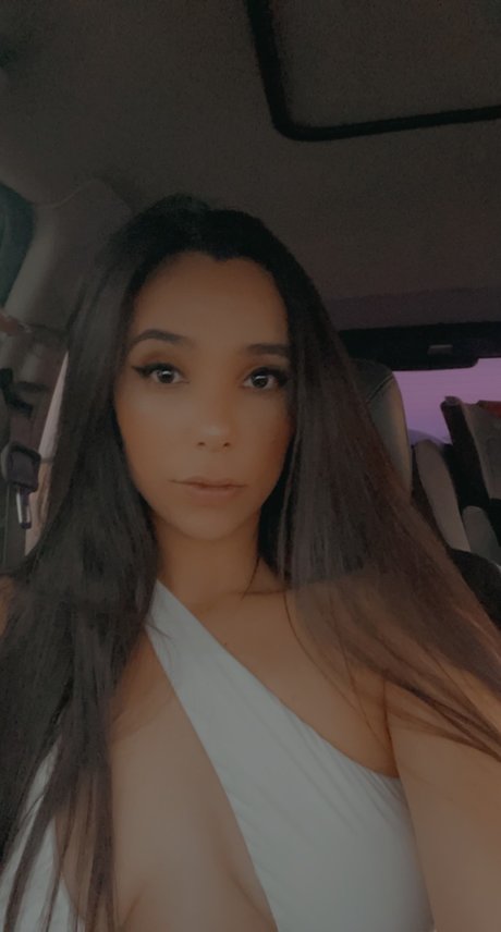 Naken läckt OnlyFans-bild av Rose Hudgens