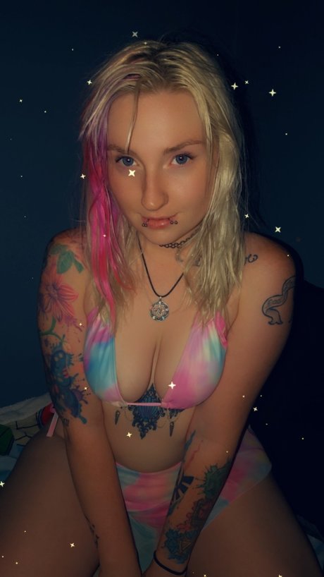 Alaston vuotanut OnlyFans-kuva Scarlette