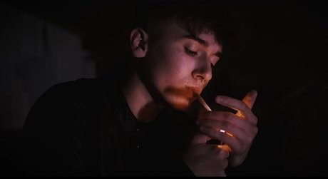 Nøgent lækket OnlyFans-billede af Prunyo