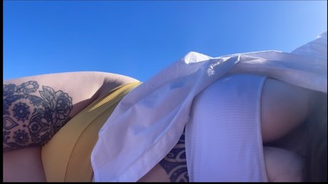 Обнаженная фотография утечки OnlyFans от Eden