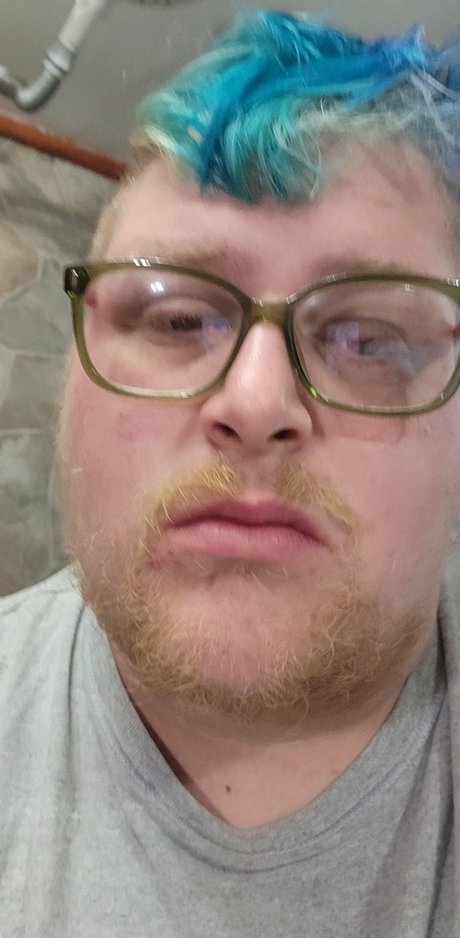 Naken läckt OnlyFans-bild av Chubs Mckensie
