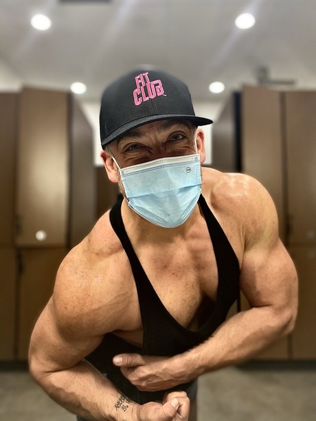 Naken läckt OnlyFans-bild av Andre Z