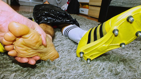 Alasti lekkinud OnlyFans-i pilt Czechmalefoot