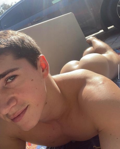 Zach OnlyFans 유출 누드 사진