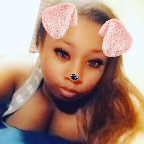 Alasti lekkinud OnlyFans-i pilt Dbgoddess