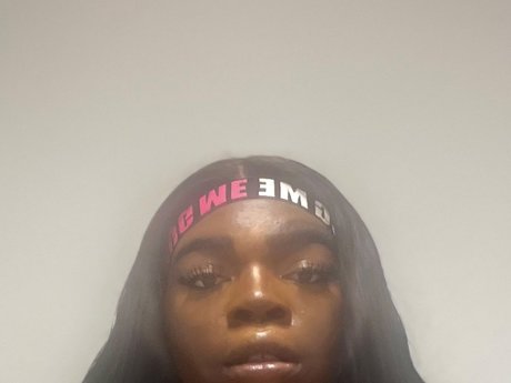 Naken läckt OnlyFans-bild av Goddess Black  Madonna 