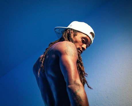 Naken läckt OnlyFans-bild av Quai Khalif