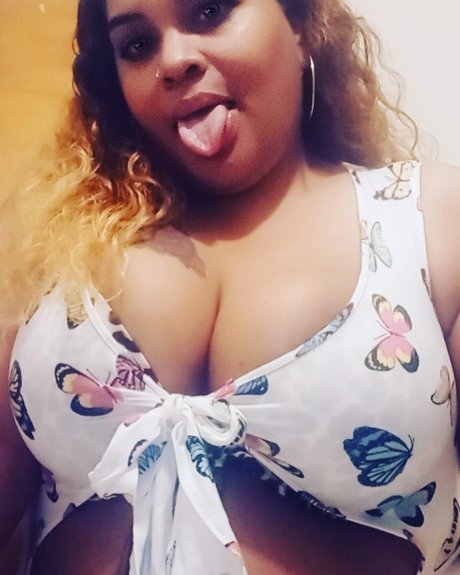 Qu33nredd OnlyFans 유출 누드 사진