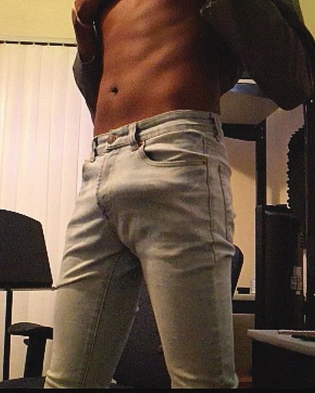 Nacktes geleaktes OnlyFans-Foto von Damien Q