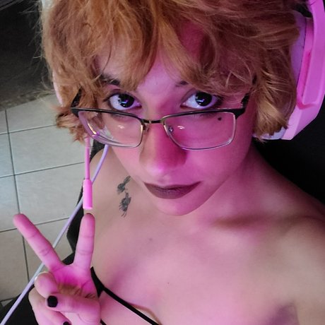 Nagie wyciekłe zdjęcie OnlyFans od Puppy  Ftm