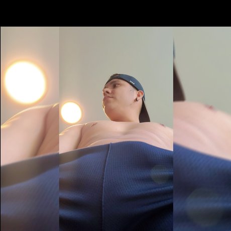 Naken läckt OnlyFans-bild av Eduardo
