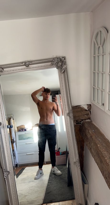 Nahá fotka uniklých OnlyFans od  