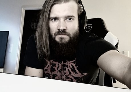 Nahá fotka uniklých OnlyFans od Niko
