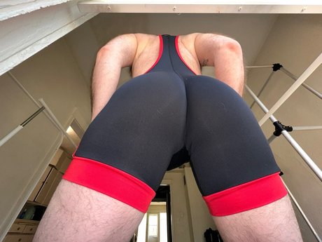 Naakte gelekte OnlyFans-foto van Z
