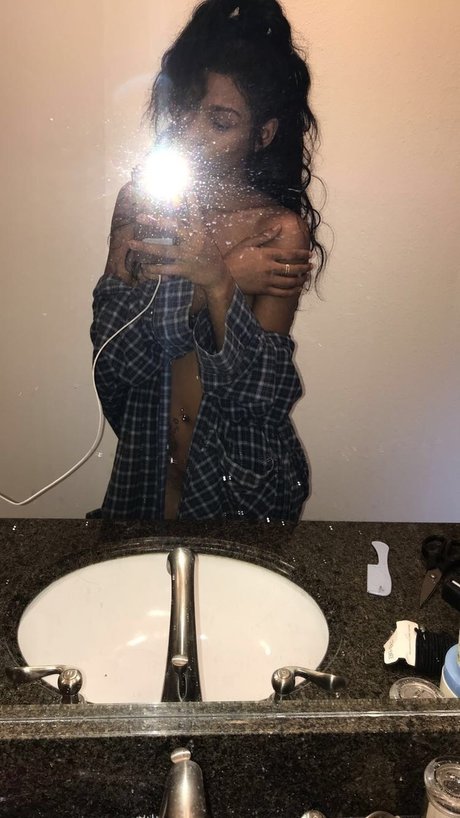 Naken läckt OnlyFans-bild av Queentinny
