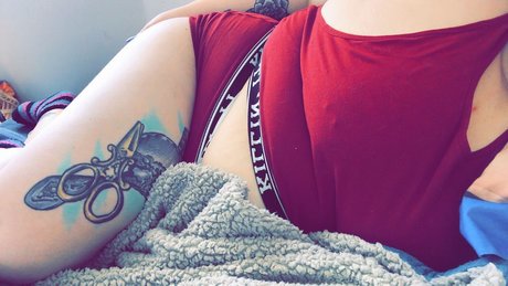 Naken läckt OnlyFans-bild av Queenbunny2127