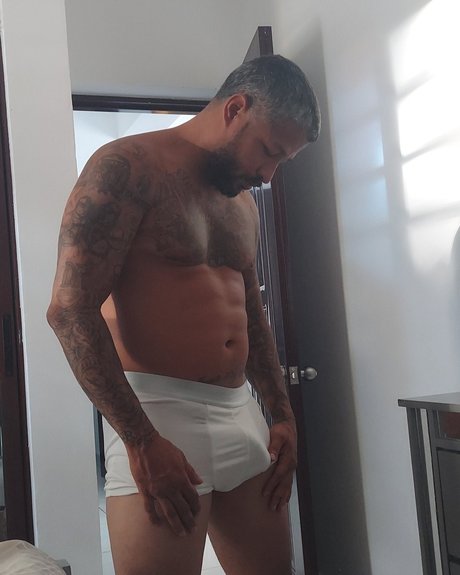 Naken läckt OnlyFans-bild av Dominican Studd