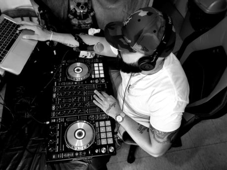 Обнаженная фотография утечки OnlyFans от Dj Fueg