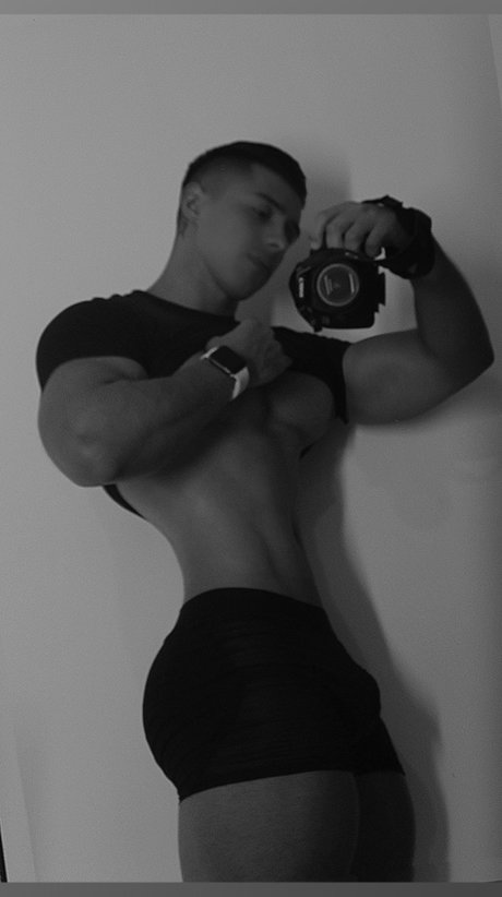Nacktes geleaktes OnlyFans-Foto von Devin Hunter