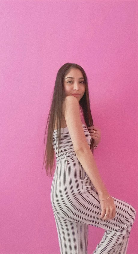 Naken läckt OnlyFans-bild av Destiny Mariie