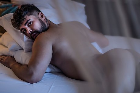 Обнаженная фотография утечки OnlyFans от Dann Grey