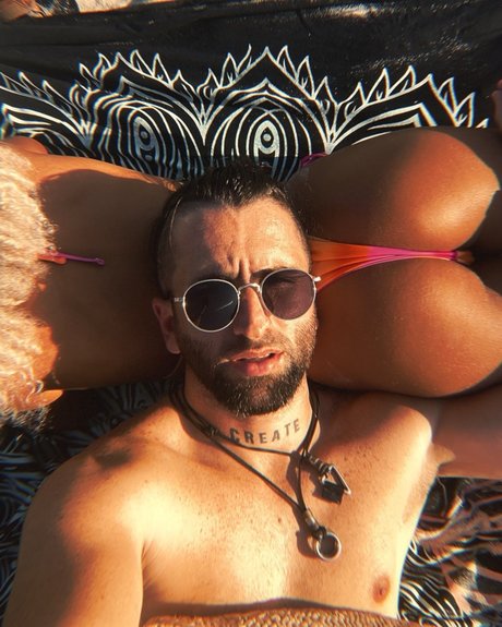 Foto nua vazada do OnlyFans de Darian 