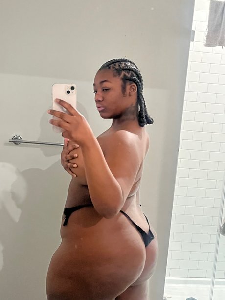 Nahá fotka uniklých OnlyFans od Goddessrainnnn