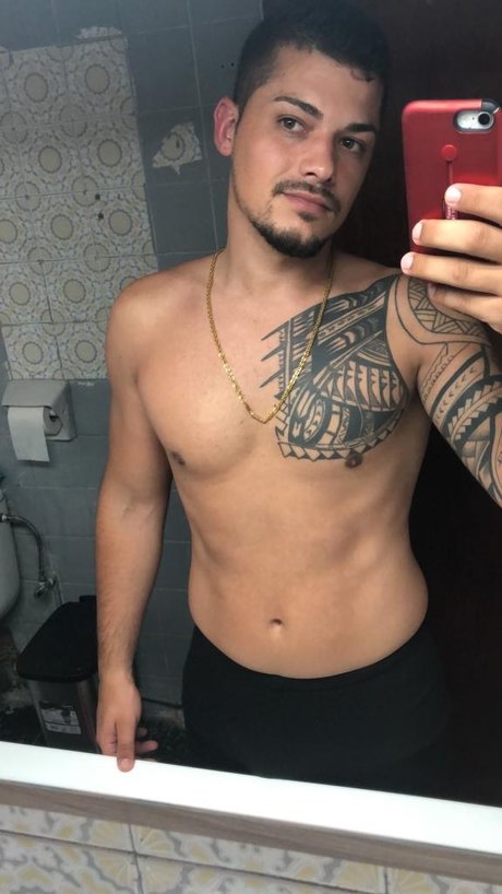 Naken lekkede OnlyFans-bilde av Rafita
