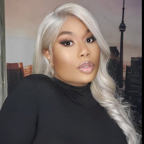 Nagie wyciekłe zdjęcie OnlyFans od Dolly Inna Real Life