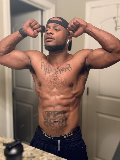 Foto nua vazada do OnlyFans de Dwayne