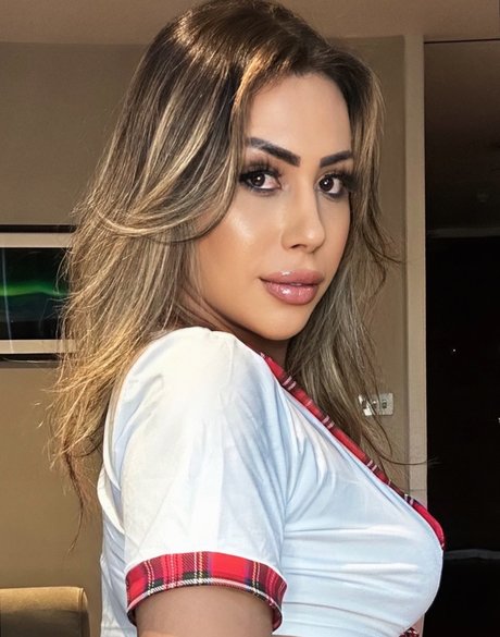 Bruna Ferraz