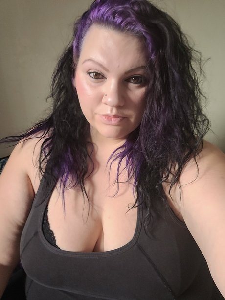 Alaston vuotanut OnlyFans-kuva Michelle