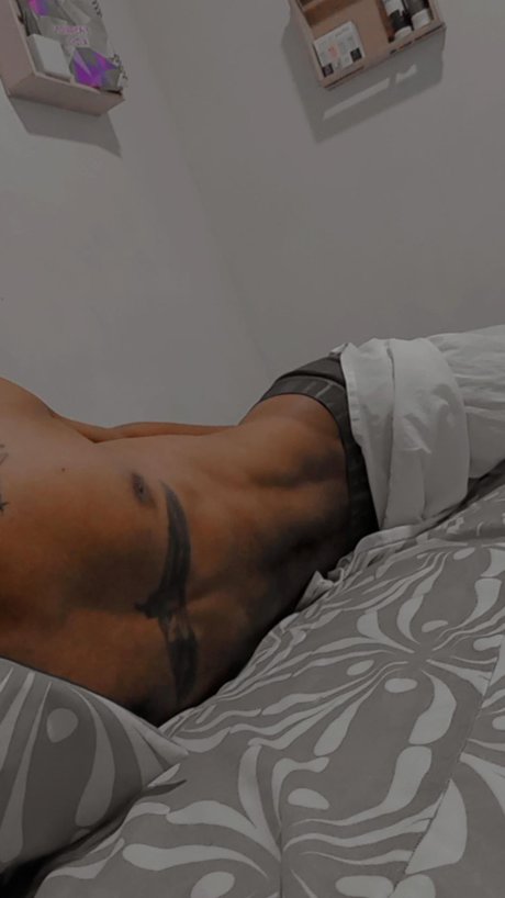 Foto nua vazada do OnlyFans de Everarrietav