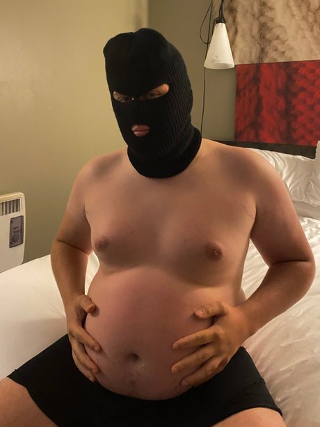 Naken läckt OnlyFans-bild av Evergrowingboy