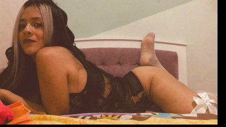 Naken läckt OnlyFans-bild av Evelyn