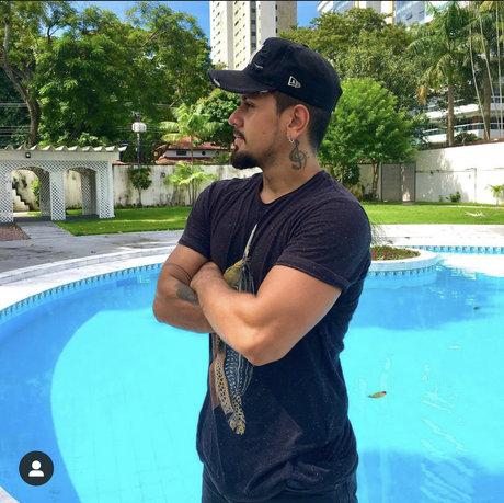 Nahá fotka uniklých OnlyFans od Raylan Marques