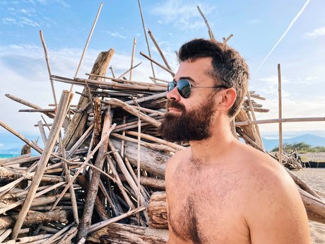 Naken lekkede OnlyFans-bilde av Rayanbearded