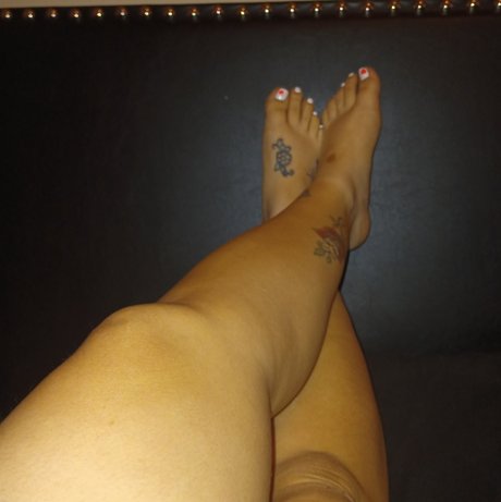 Обнаженная фотография утечки OnlyFans от Ravenlee2488