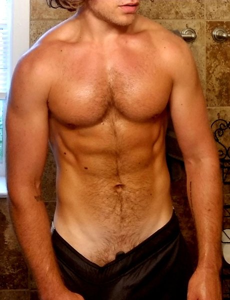 Naken läckt OnlyFans-bild av Reyce Lasalle