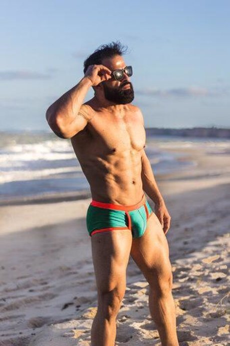 Renan Muscle Flex OnlyFansリークヌード写真