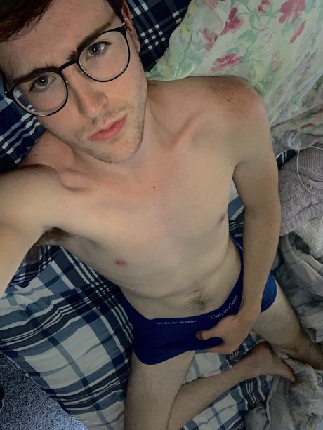 Nahá fotka uniklých OnlyFans od Zach
