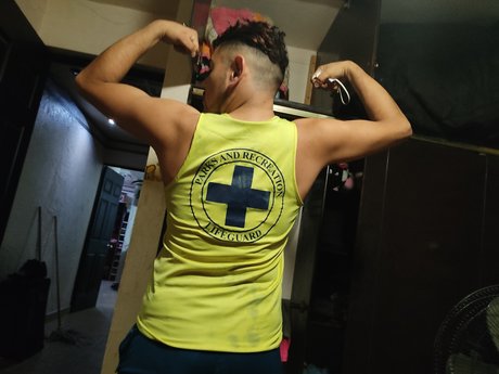 Nøgent lækket OnlyFans-billede af Fer Monterrey