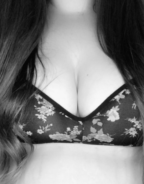 Naken läckt OnlyFans-bild av Reese 