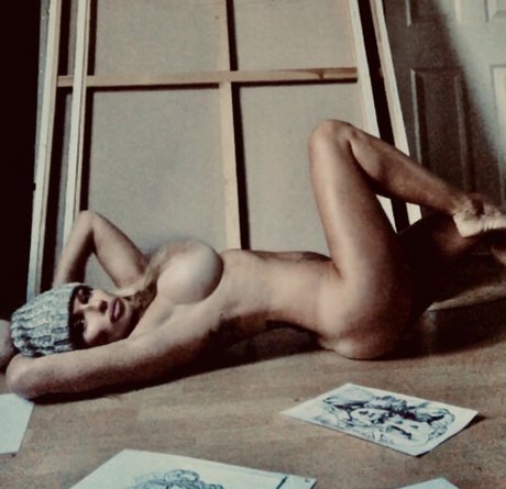 Naken läckt OnlyFans-bild av Red Rose