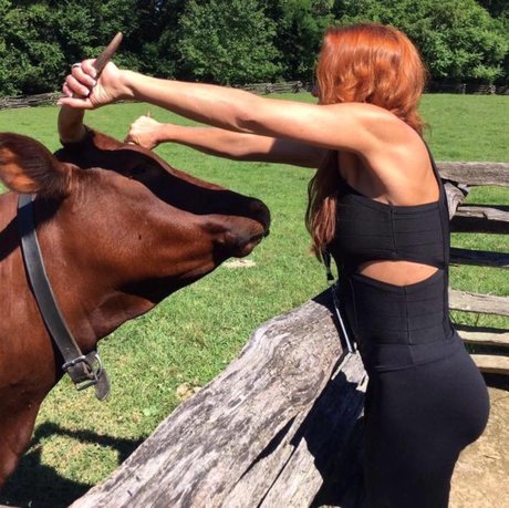 Alasti lekkinud OnlyFans-i pilt Reddevildoll