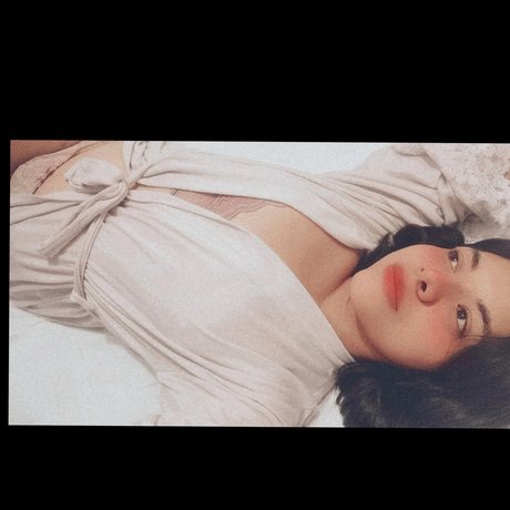 Nahá fotka uniklých OnlyFans od Rebeca Montao