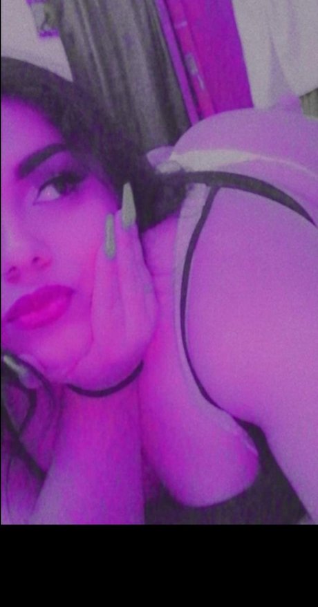 Foto nua vazada do OnlyFans de Rebeca Zuiga